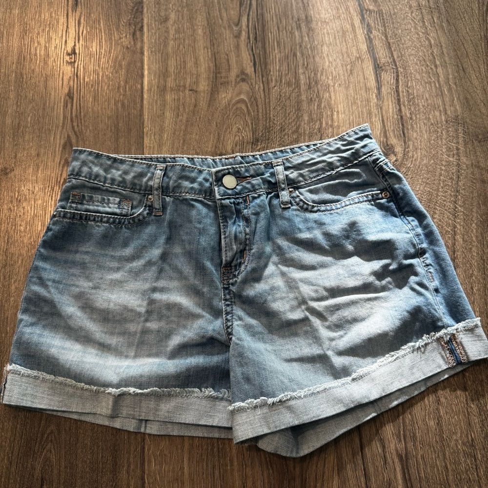 Calvin Klein Jeans Light Blue Denim shorts size 2 100% cotton